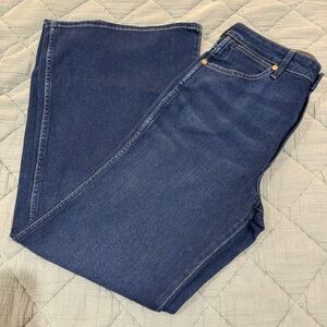 Wrangler x Free People Wanderer 622 Flare Jeans - Ski Patrol